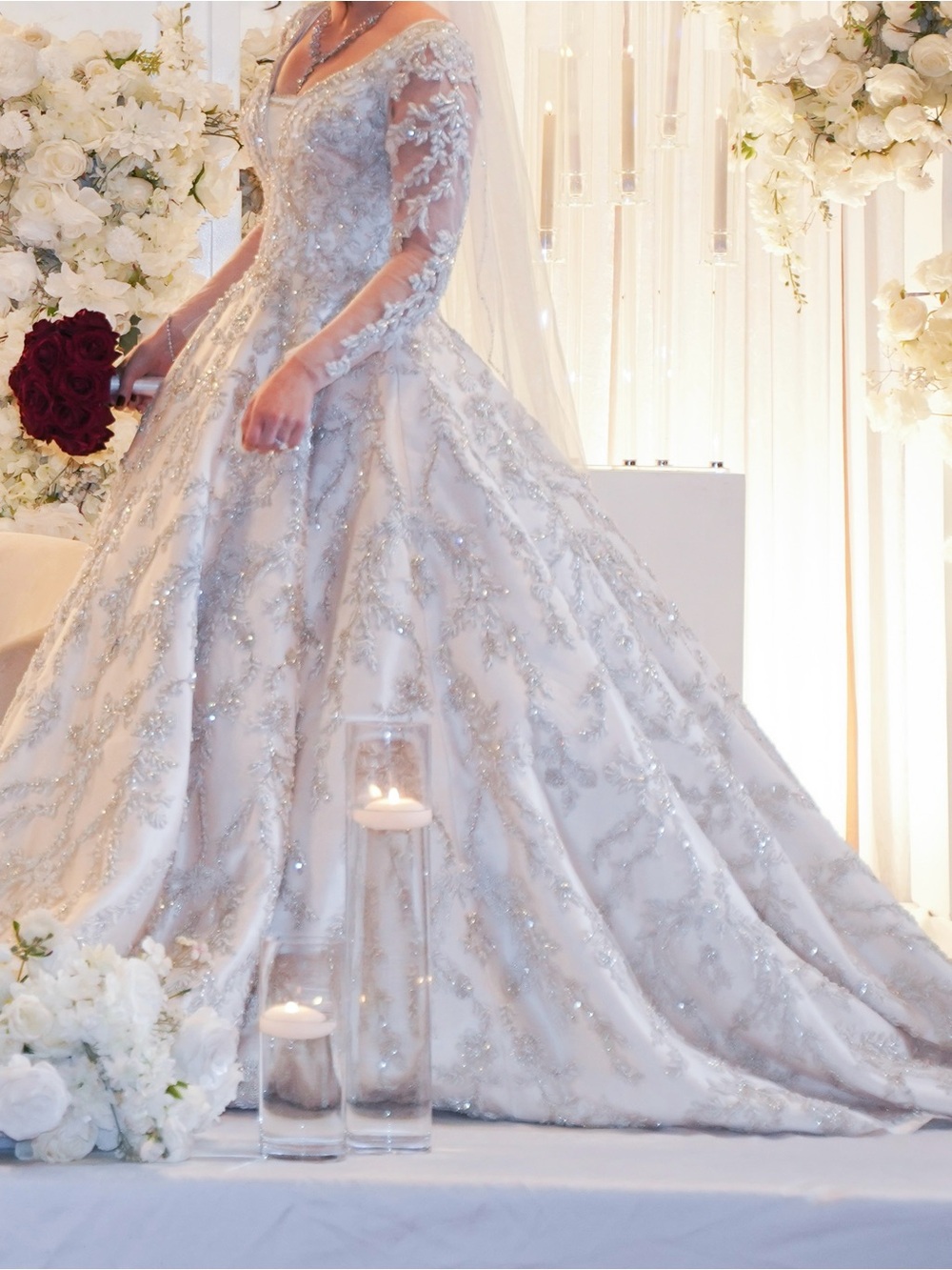 Exquisite Wedding gown